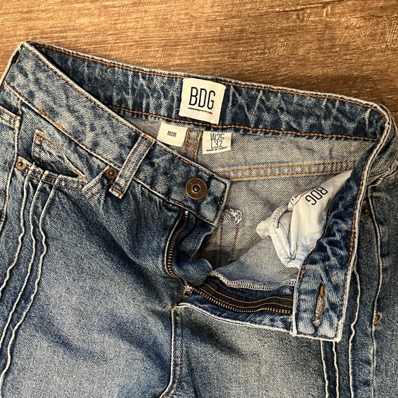 BDG blue mom jeans pin tuck vintage wash w25 L32 - Picture 4 of 6